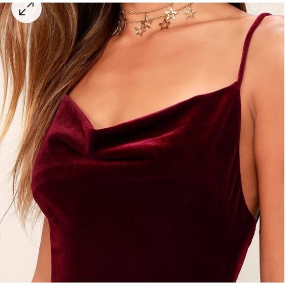 Lulu's Burgundy Velvet Midi Dress - Picture 4 of 13